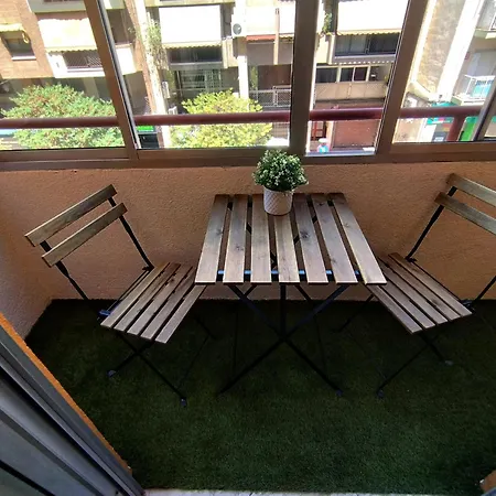 Habitaciones En Apartamento Compartido W Host Alicante Exterior foto